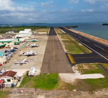 Sir Barry Bowen Municipal Airport - Belize City